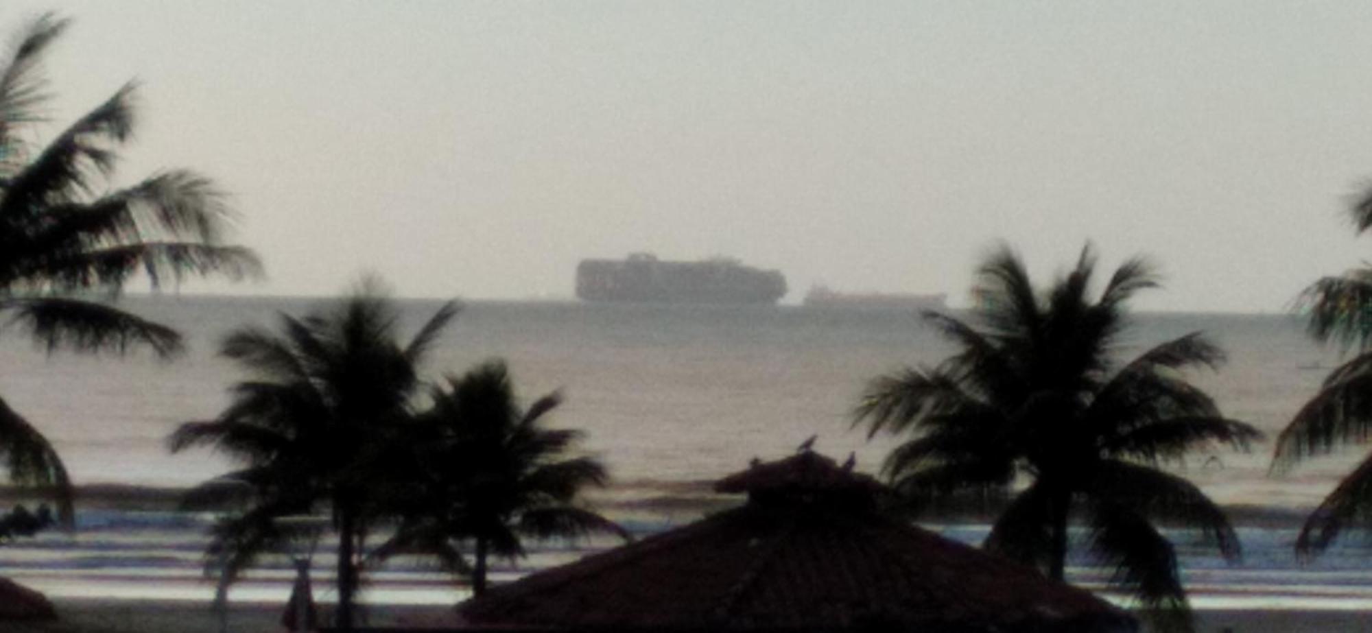 Excelente Localizacao O Mar Na Sua Frente Confira Lägenhet São Vicente Exteriör bild